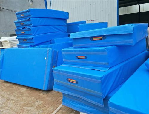 冰雪運動安全守護者 專業防護墊的選購與廠家解析